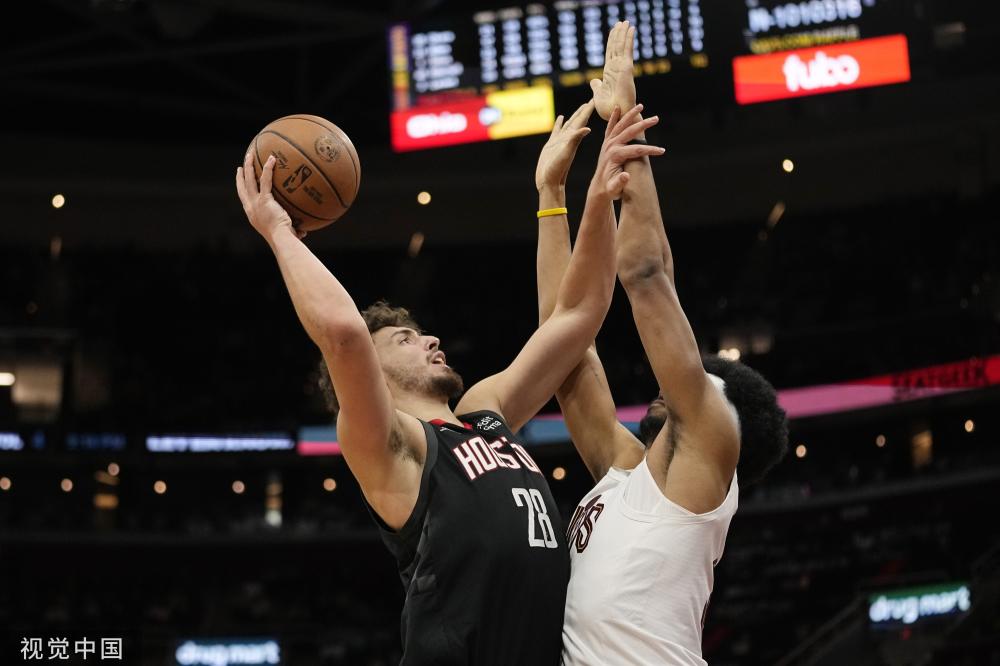 同队的田倬 同队的田倬