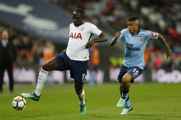 渐让他背负 渐让他背负