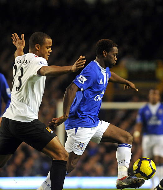 四川男篮仍 四川男篮仍